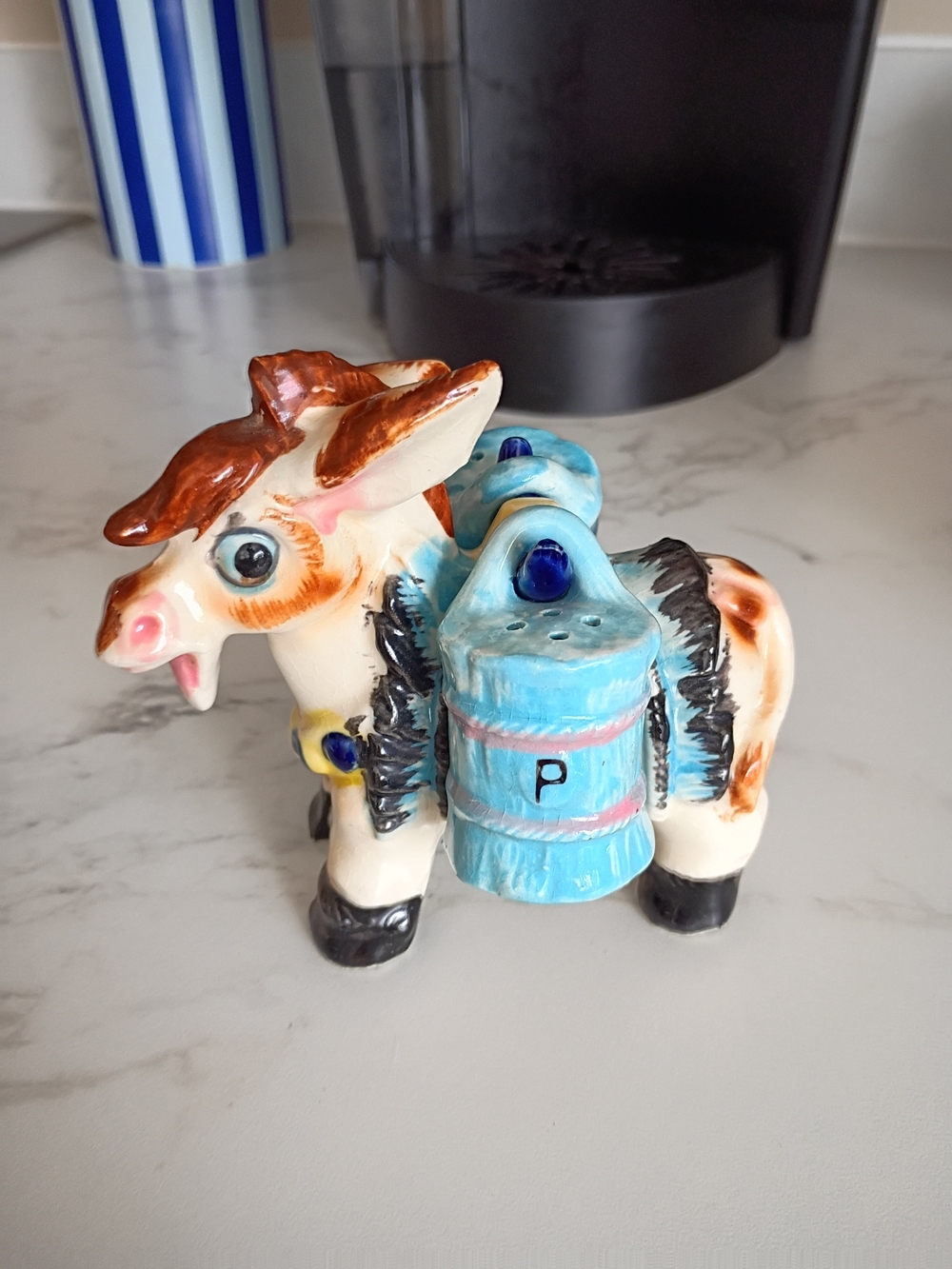 Vintage Salt N Pepper Set